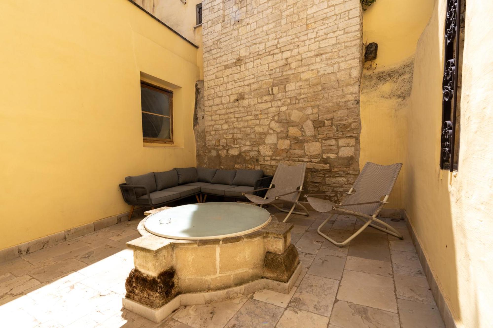 B&B Palazzo Vittoria Bisceglie Buitenkant foto