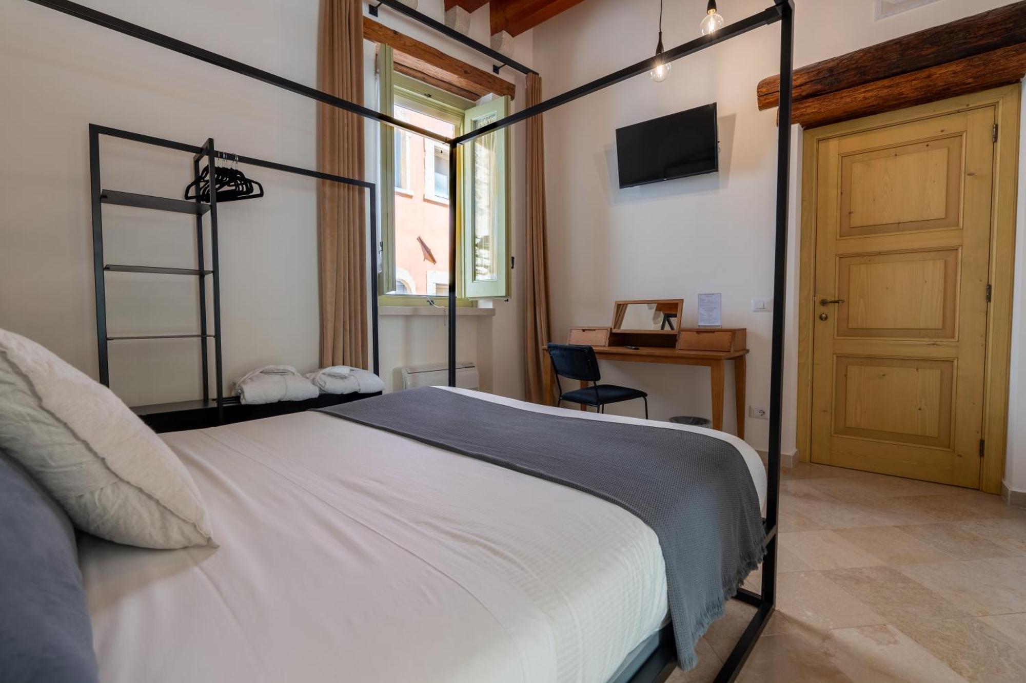 B&B Palazzo Vittoria Bisceglie Buitenkant foto