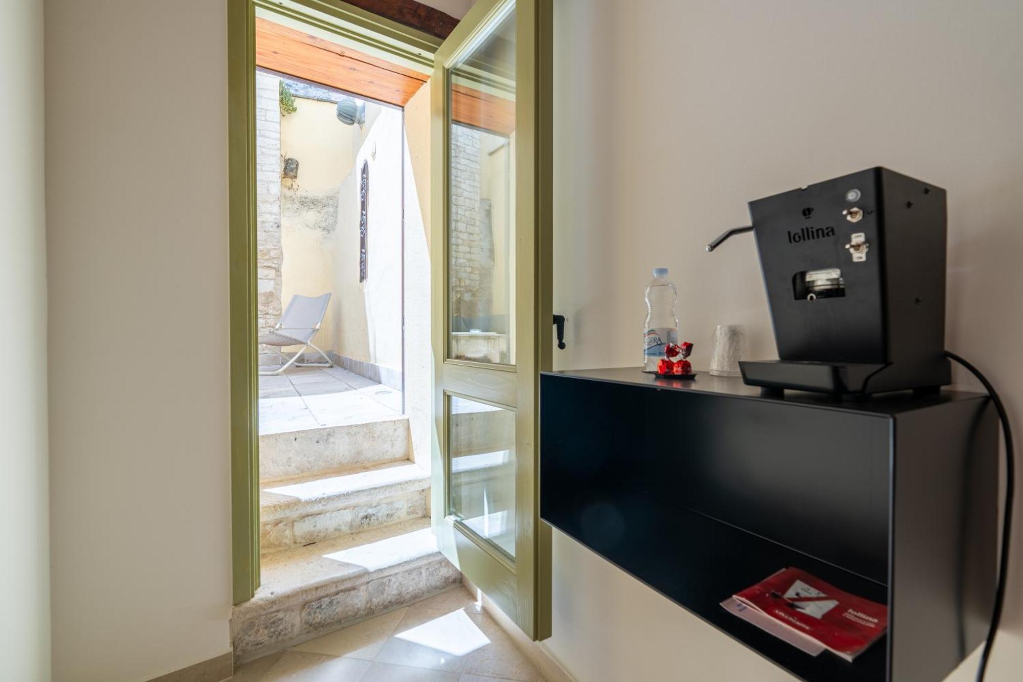 B&B Palazzo Vittoria Bisceglie Buitenkant foto